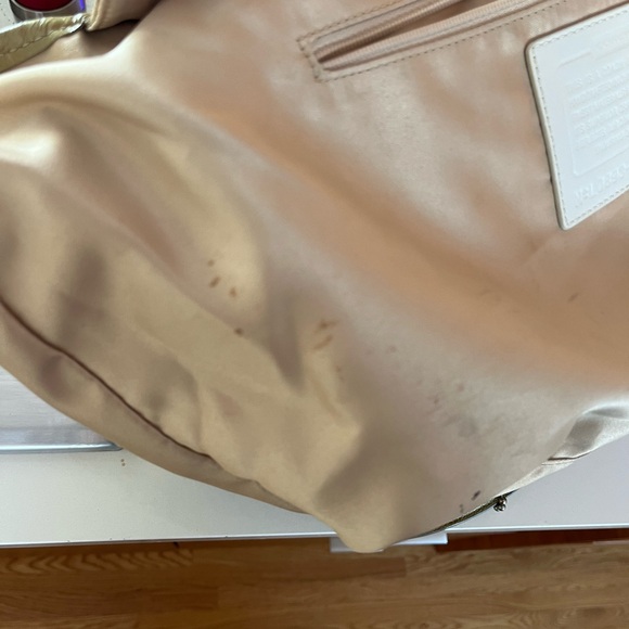 Vintage Coach signature Bleeker Tote in khaki canvas & gold leather trim - Picture 7 of 9